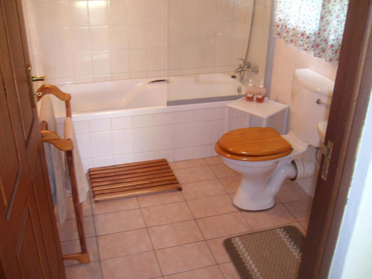 Oaktree Lodge Guest House Kyalami Luaran gambar